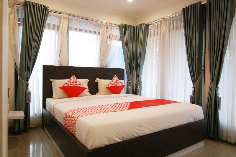 Oyo 202 Kuwera Inn Бандунг Экстерьер фото